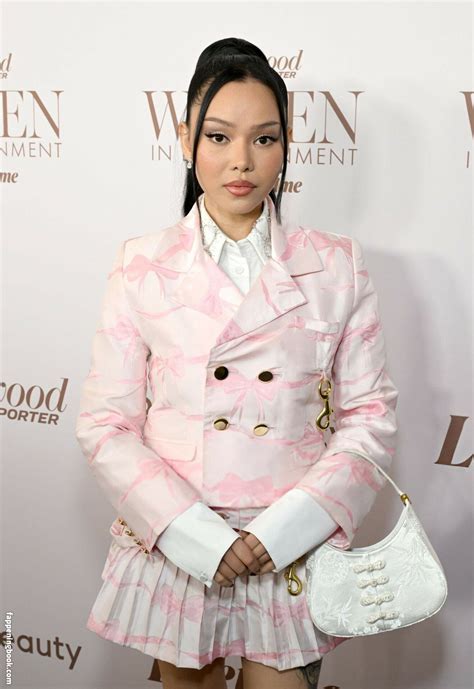 Bella Poarch Bllapoarch Nude OnlyFans Leaks The Fappening Photo FappeningBook