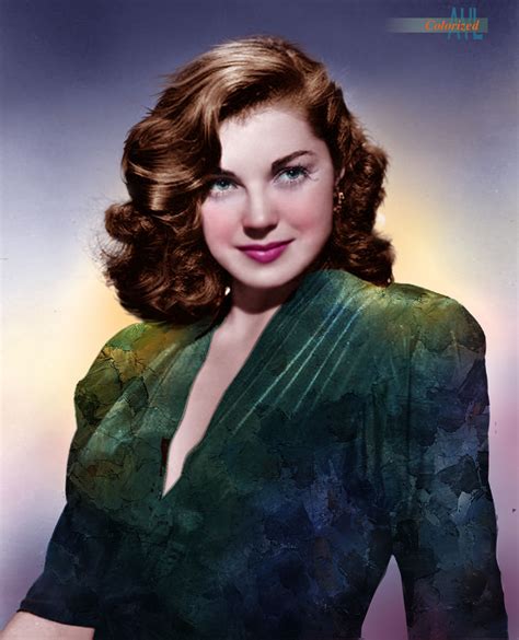 Esther Williams 1921 2013 In 1942 Esther Williams Ester Williams Hollywood Stars