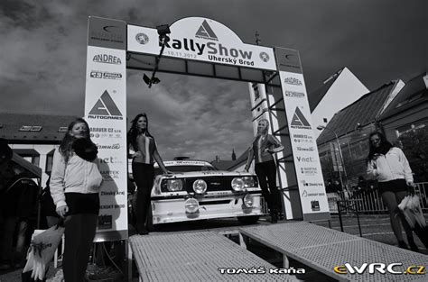 B Re Jozef Jun Star Petr Opel Ascona Rallyshow Uhersk Brod