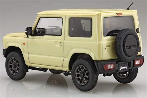 Suzuki Jimny JB64 XC Chiffon Ivory Metallic HLJ