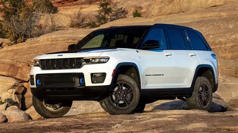 10 Things To Know About The Jeep Grand Cherokee 4xe