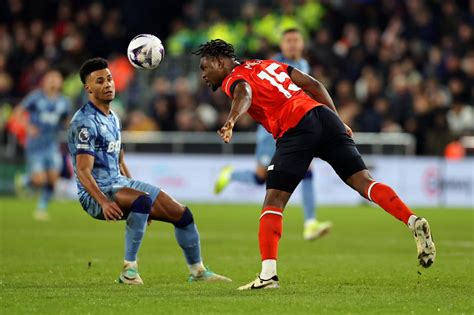 Partidas De Aston Villa X Luton Town Descubra O Mundo Colorido E