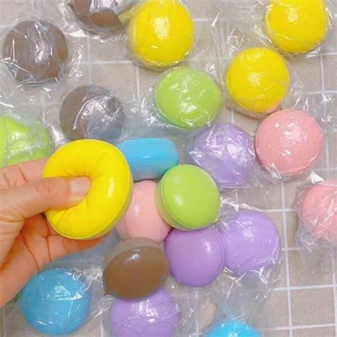 Pe A Brinquedo De Aperto Em Forma De Bolo Squishy Lento Rebote