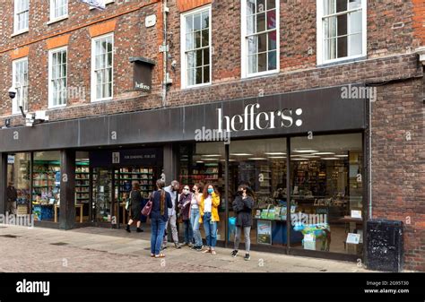 Heffers trinity street cambridge hi-res stock photography and images - Alamy