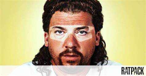 O Danny McBride έβαλε το κοφτερό χιούμορ στις πιο αχαρτογράφητες