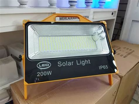 Foco Linterna Solar 200w Potente Led De Emergencia Cuotas sin interés