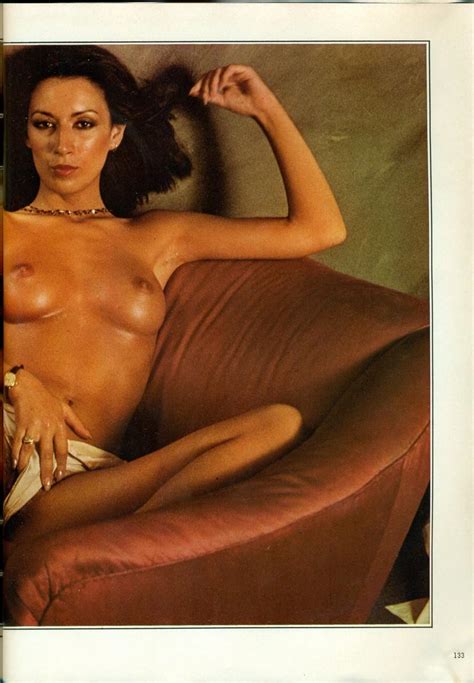 Naked Annamaria Clementi Added 07 19 2016 By DragonRex