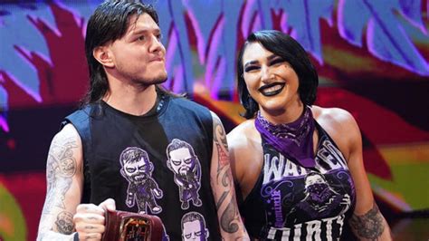 5 Ups And 4 Downs From Wwe Raw July 24 Page 7