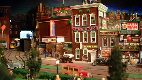 scale city scale models   real world pbs learningmedia