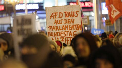 Afd Mitarbeiter Mario M Ller Soll In Potsdam Mit Gewalt Gegen Linke