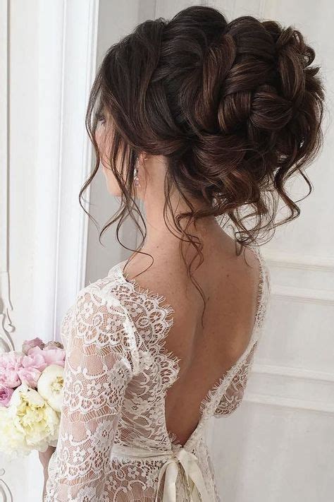 Stunning Elegant Wedding Hairstyles For A Royal Bridal Look