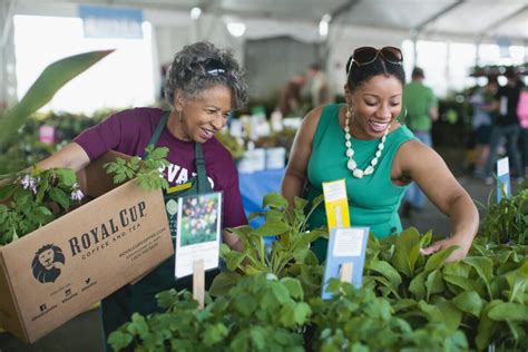 Beautiful Reasons You Need To Shop Birmingham Botanical Gardens Fall