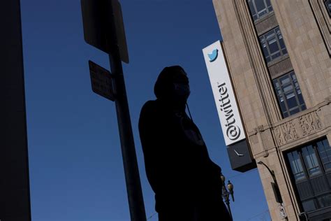 Ftc Fines Twitter 150 Million For Deceptive Ad Targeting