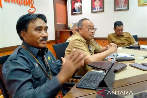 Jumlah Penduduk Miskin Di Ntb Bertambah Antara News