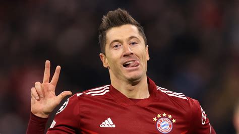 Robert Lewandowski Hat Trick