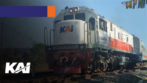 Kereta Api Sritanjung Berangkat Dari Stasiun Ketapang Banyuwangi YouTube