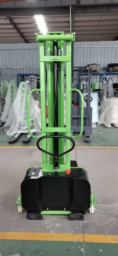 Semi Electric Self Lifting Stacker Zts Shuncha Forklift