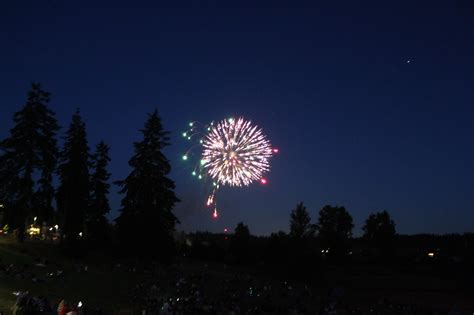 July 3 Fireworks Show | Mountlake Terrace, WA