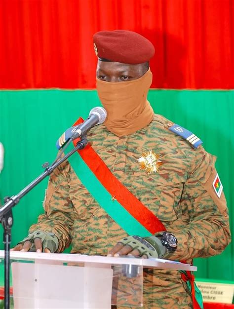 Burkina Discours Int Gral De Prestation De Serment Du Capitaine