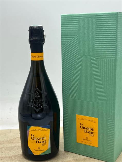 2015 Veuve Clicquot Ponsardin La Grande Dame Limited Edition Green