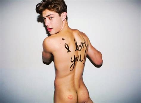 Male Model Francisco Lachowski NAKED