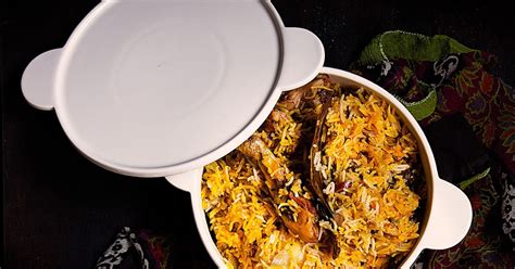 Kolkata Style Chicken Biryani Using Pressure Cooker