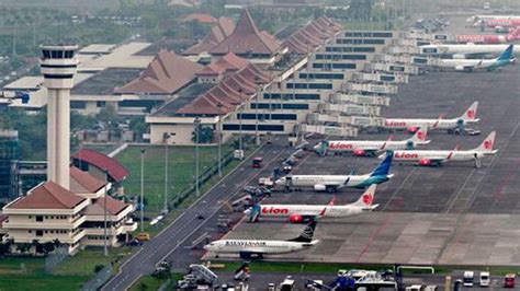 Bandara Terbesar Di Jawa Ada Bandar Udara Dhoho Kediri Dan Juanda