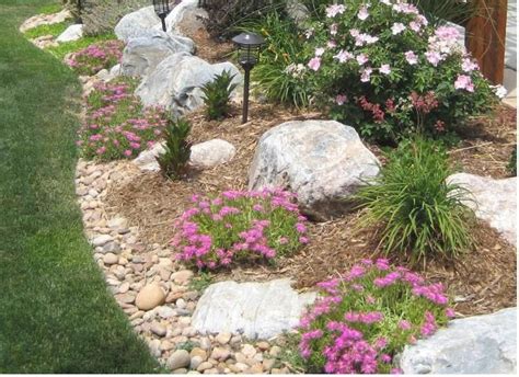 Rock Garden Border With Bouldrers Garden Rock Border Rock Garden