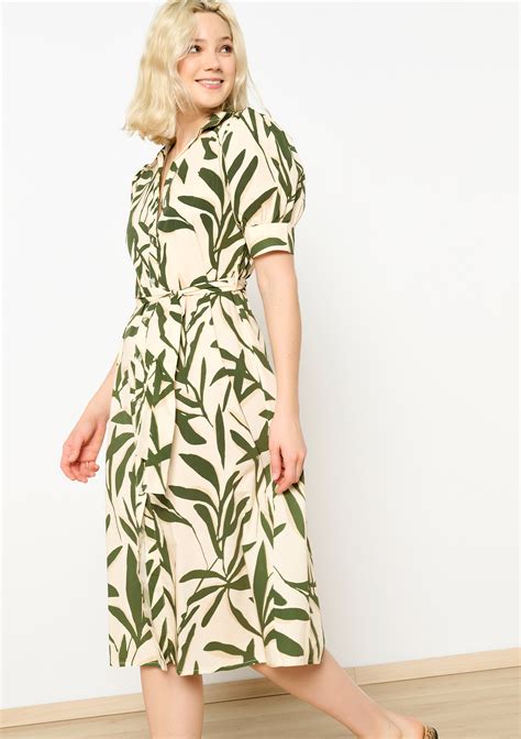 Robe chemise à imprimé feuilles LolaLiza