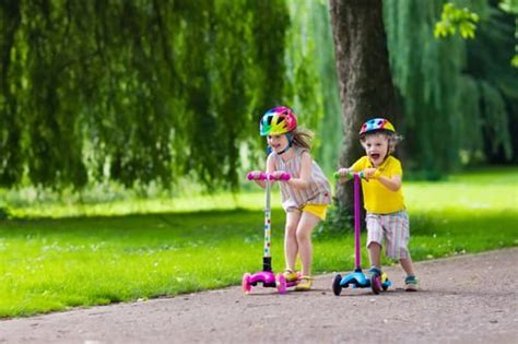 What a walk in the park REALLY looks like with young kids