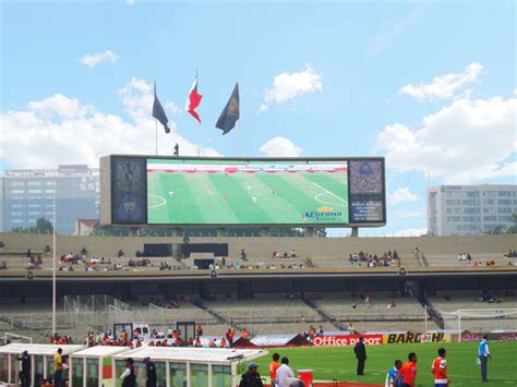 Debe Artificial Superficial Pantallas Para Estadios De Futbol Dirigir