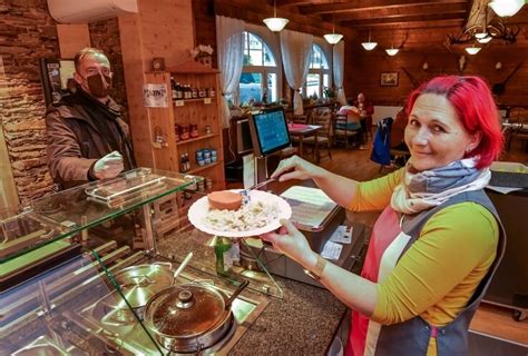 Aus Gaststätte Goldene Sonne in Ansprung wird Imbiss mit Fleischerei