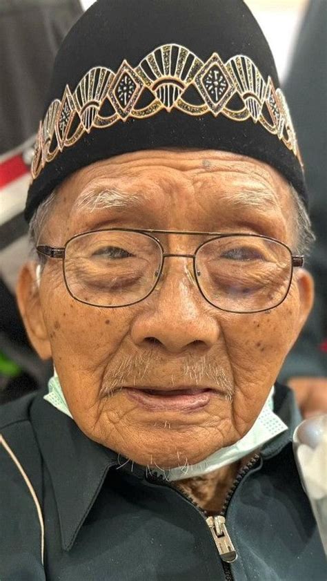 Kisah Mbah Harjo Sosok Veteran Usia 110 Tahun Yang Jadi Jemaah Haji Tertua