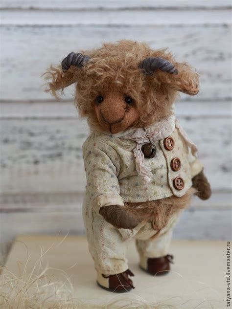 Барашек Мариус | Мягкие игрушки, Игрушки, Логотип