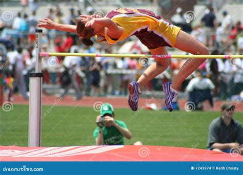 Atleta De Sexo Femenino Imagen De Archivo Editorial Imagen De Pista