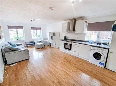 West Drayton 1 Bed Maisonette Hawthorne Crescent Ub7 To Rent Now