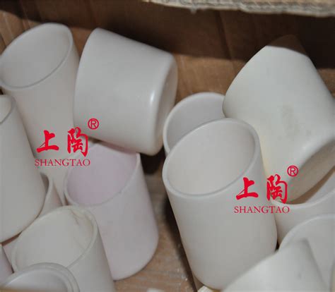 Alumina Ceramic Cylindrical Crucible High Quality Alumina Ceramic