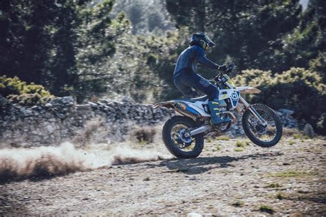 Husqvarna Presenta La Gamma Enduro Motociclismo