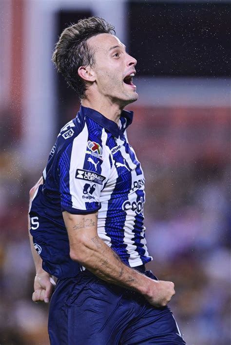 Sergio Canales Club De F Tbol Monterrey Rayados Fc Rayados De Monterrey