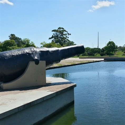 Canh O Do Marinha Monument In Porto Alegre