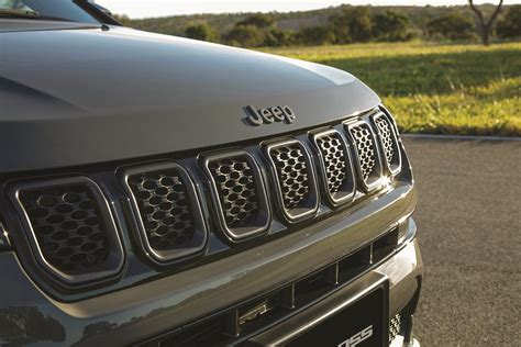 Jeep Compass Ganha Mais Esportividade Adi O De Novo Pacote