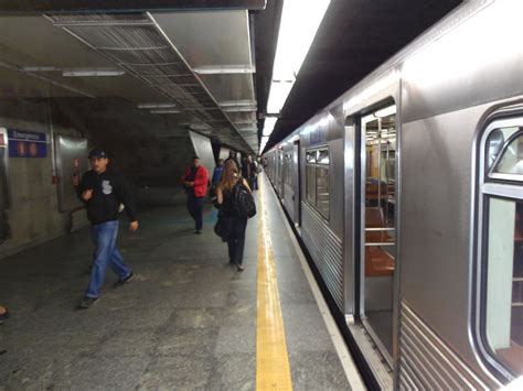 Fotos Greve Do Metr E Da Cptm Em S O Paulo Uol Not Cias