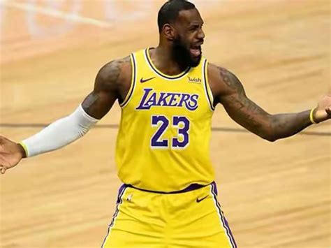 Nba 历史失误最多的10位球员，现役有两位，詹姆斯排名第一威斯布鲁克