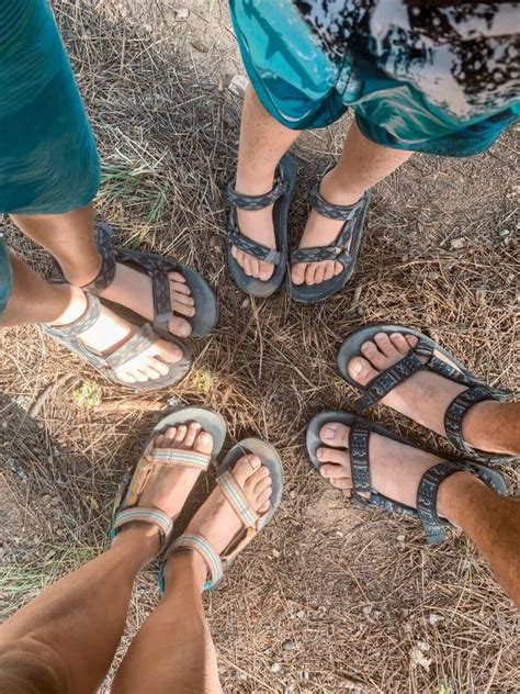 The 15 Best Sandals For Wide Feet Of 2023 53 OFF