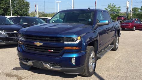 Chevy Silverado Deep Ocean Blue Metallic