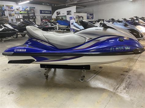 Yamaha Waverunner Fx Cruiser Blue