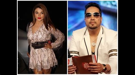 HC Quashes 2006 Case Against Mika Singh For Forcibly Kissing Rakhi