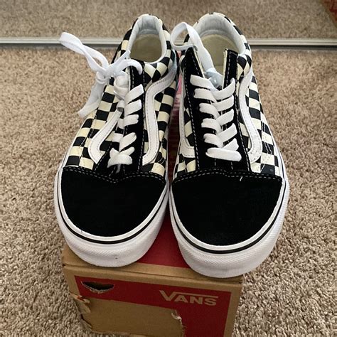 Checkered Old Skool Vans Gem