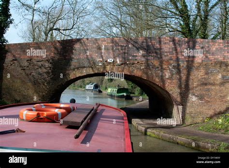 Narrowboat Approaching Bridge Hi Res Stock Photography And Images Alamy