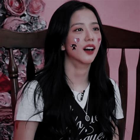 Pin On Blackpink Jisoo Blackpink Jisoo Blackpink Dark Aesthetic